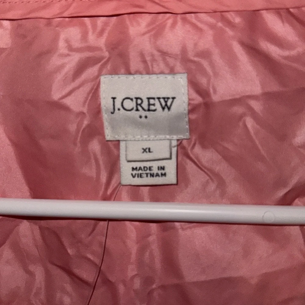 J Crew Packable Raincoat WindBreaker - size XL - NWT - B5
